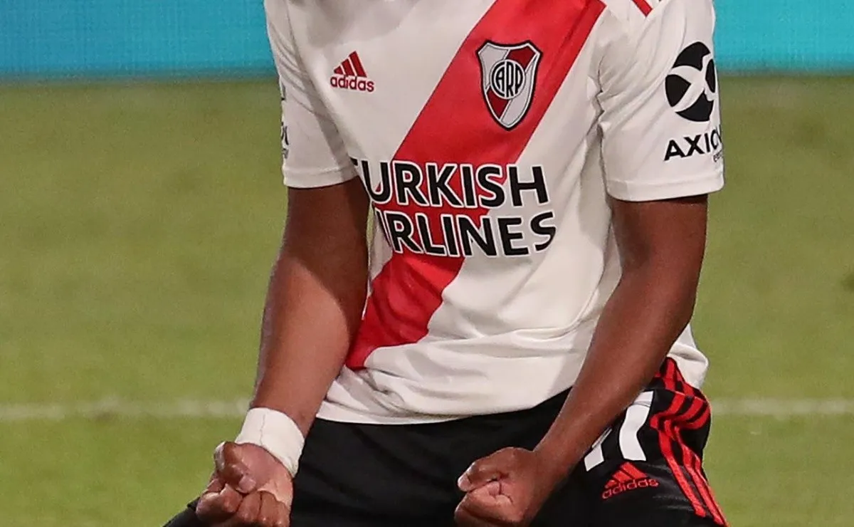 River Plate estrenará un nuevo sponsor esta noche en la cancha de Boca