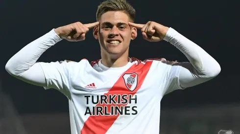 En una ráfaga River convirtió dos goles de cabeza y se puso en ventaja en la Bombonera ante Boca por la Copa Diego Maradona.