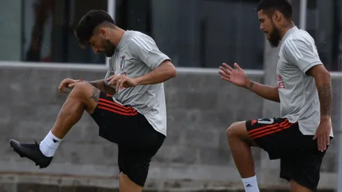 Paulo Díaz, Milton Casco y Fabrizio Angileri trabajan para llegar al partido de ida de semifinal de Copa Libertadores contra Palmeiras del 5 de enero.