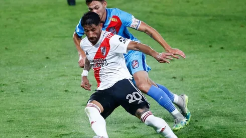 Milton Casco sufrió una distensión en su isquiotibial izquierdo y no estará ante Boca por Copa Diego Maradona y difícilmente contra Palmeiras por la Copa Libertadores.