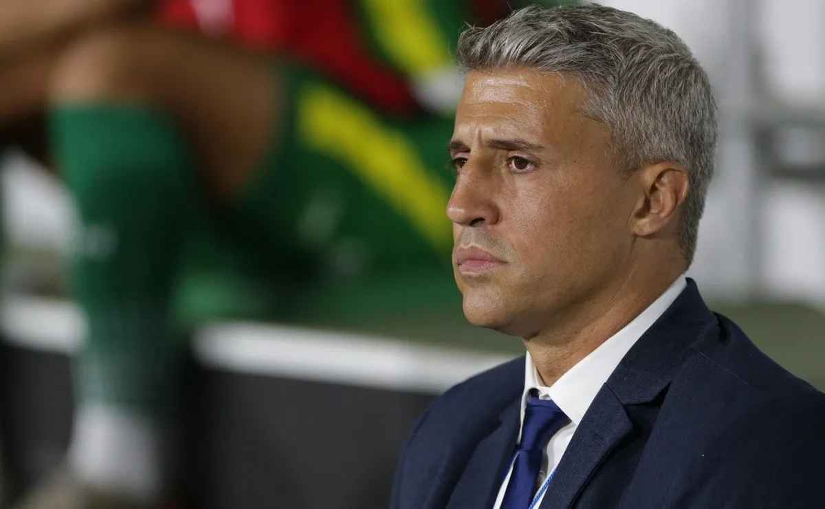 Hernán Crespo sostuvo que la prioridad de River debe ser la semifinal de la Copa Libertadores sin dejar de lado la posibilidad de ganar la Copa Diego Maradona.
