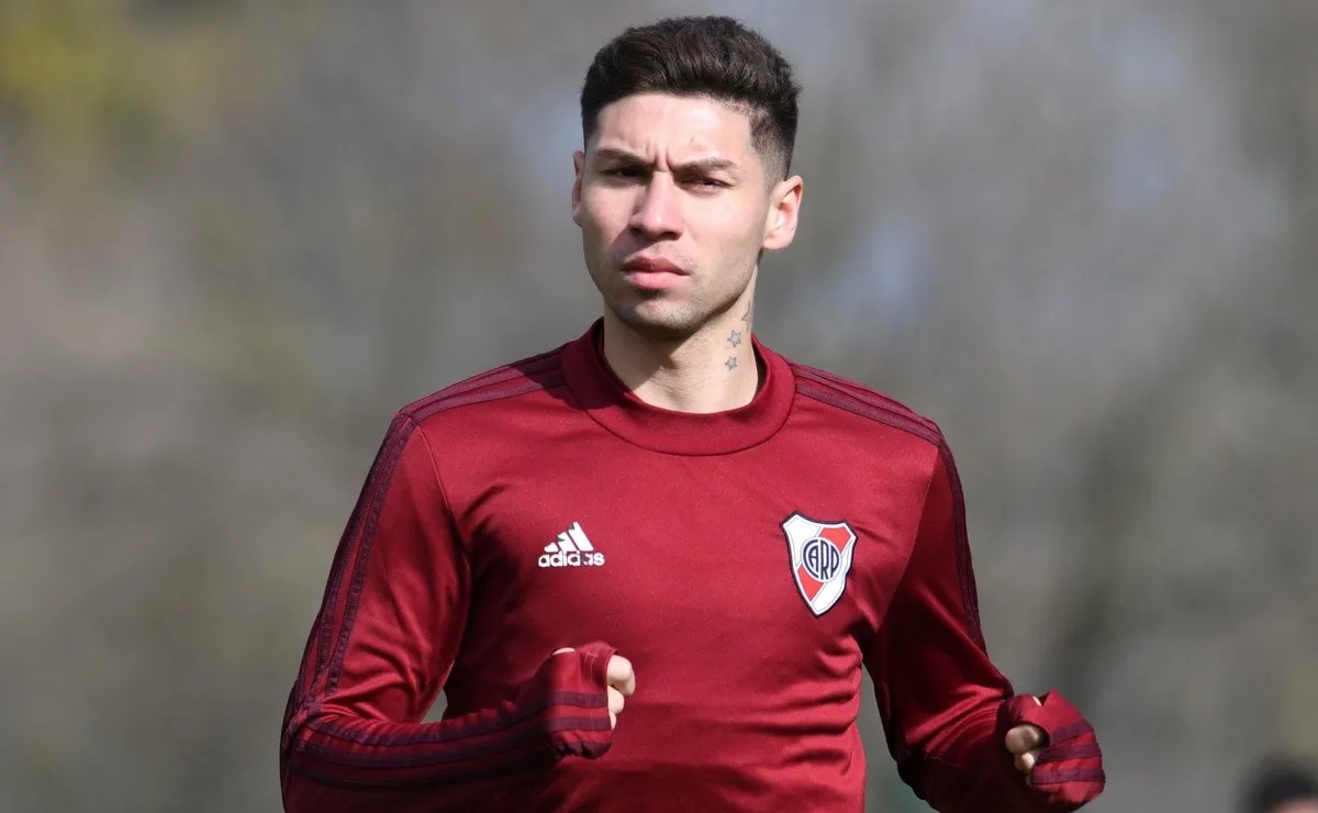 Gonzalo Montiel negocia su futura renovación y aspira a una salida a Europa