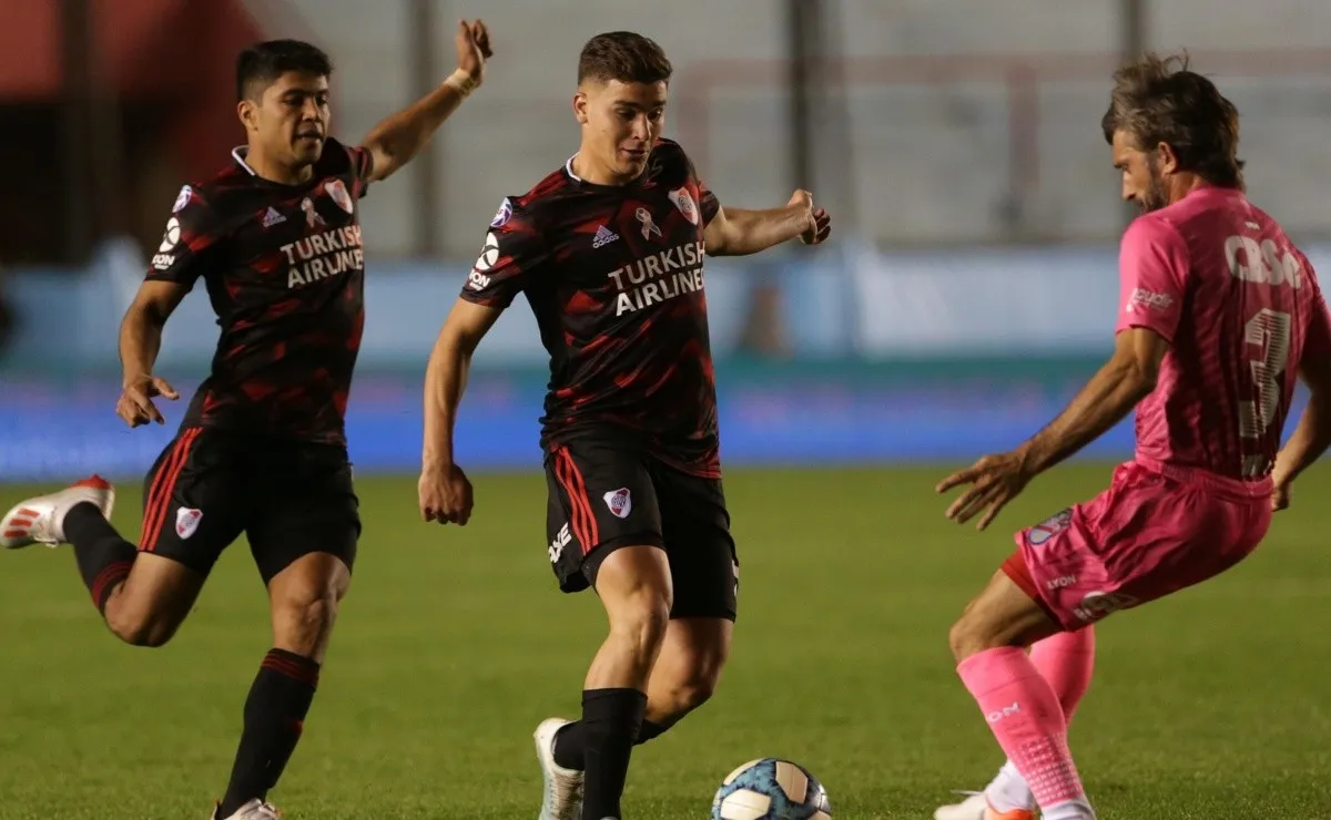 River necesita imponerse en condición de local.