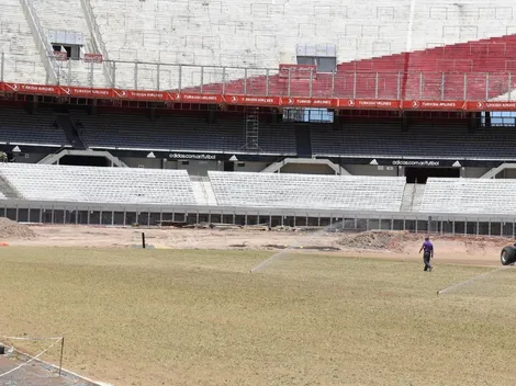 El video que muestra el nuevo césped del Monumental