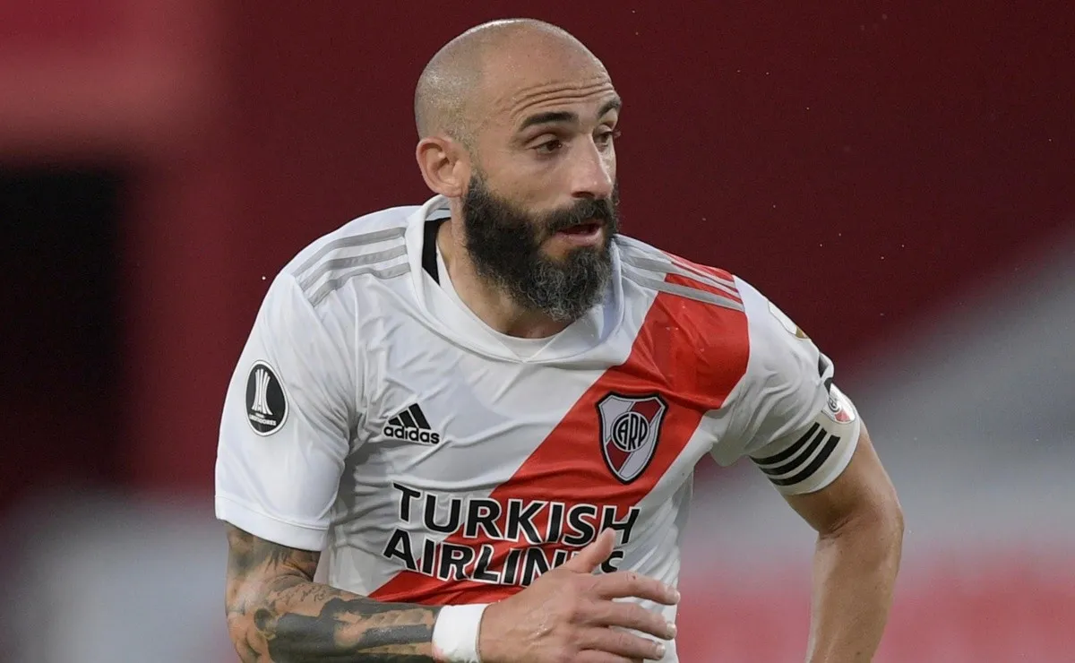 Javier Pinola será uno de los titulares para enfrentar a Nacional por la Copa Libertadores