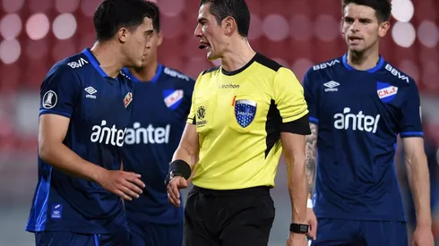 Las polémicas por el VAR se desataron en la Copa libertadores
