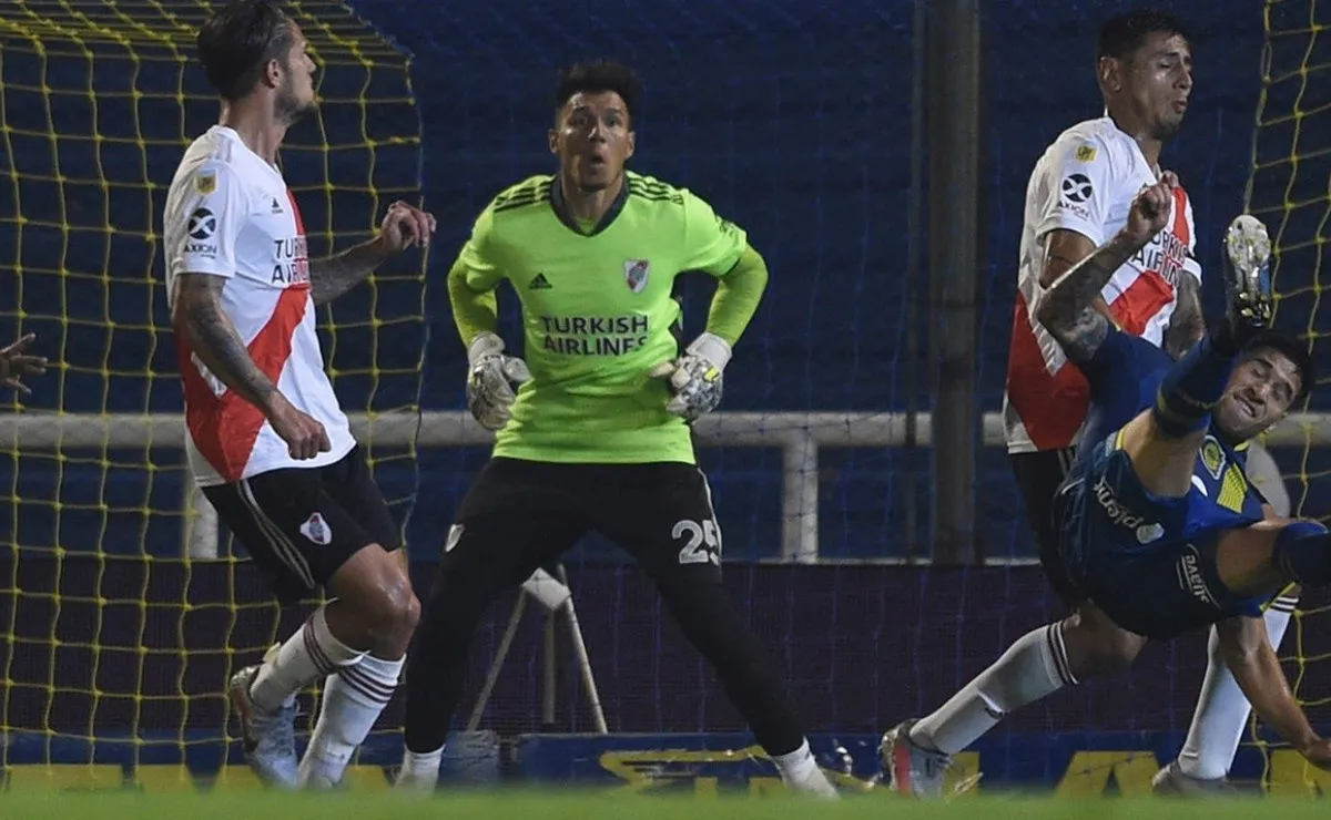 Enrique Bologna atajó 12 partidos en River y acumula cinco títulos.