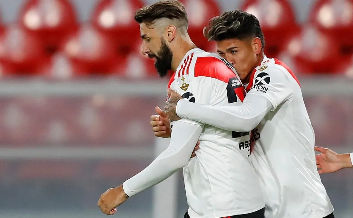 El Muñeco dispuso en la practica un equipo con gran mayoría de suplentes para enfrentar a Godoy Cruz por la sexta fecha de la Copa Diego Maradona.