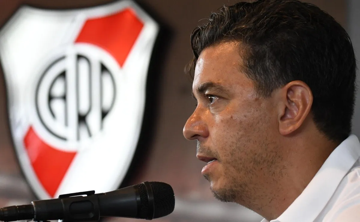 A diferencia del torneo local, en la Copa Libertadores el DT está obligado a hacer la conferencia.