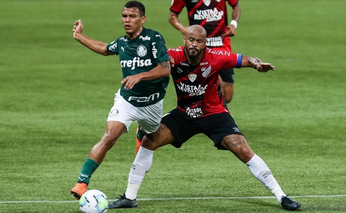 El rival de River en los octavos de final de la Copa Libertadores sufrió una dura derrota ante Palmeiras por 3 a 0 en el Brasileirao y llega tocado al partido del martes.