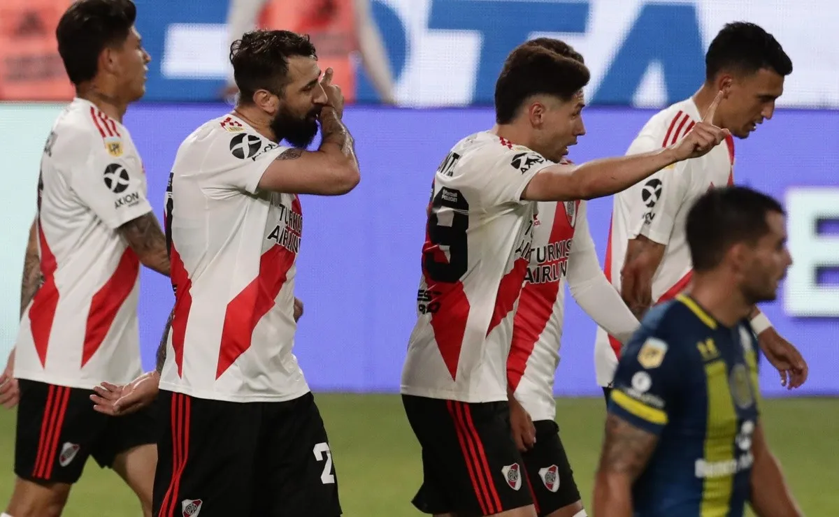 El conjunto de Gallardo visita a Rosario Central en búsqueda de la clasificación a la Zona Campeonato de la Copa Diego Maradona.
