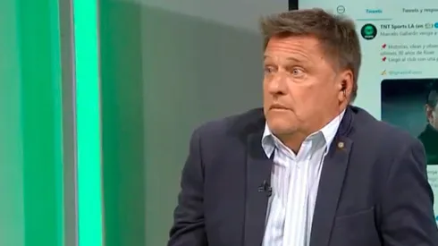 Jorge Rinaldi criticó duramente a Boca por haberle regalado una camiseta a Gabriel Barbosa.