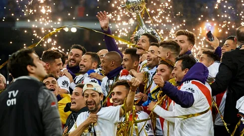 Freddy es un hincha del Más Grande nacido en Medellín que sigue a River por todo el mundo, inclusive estuvo en la premiación de River en el Bernabéu.