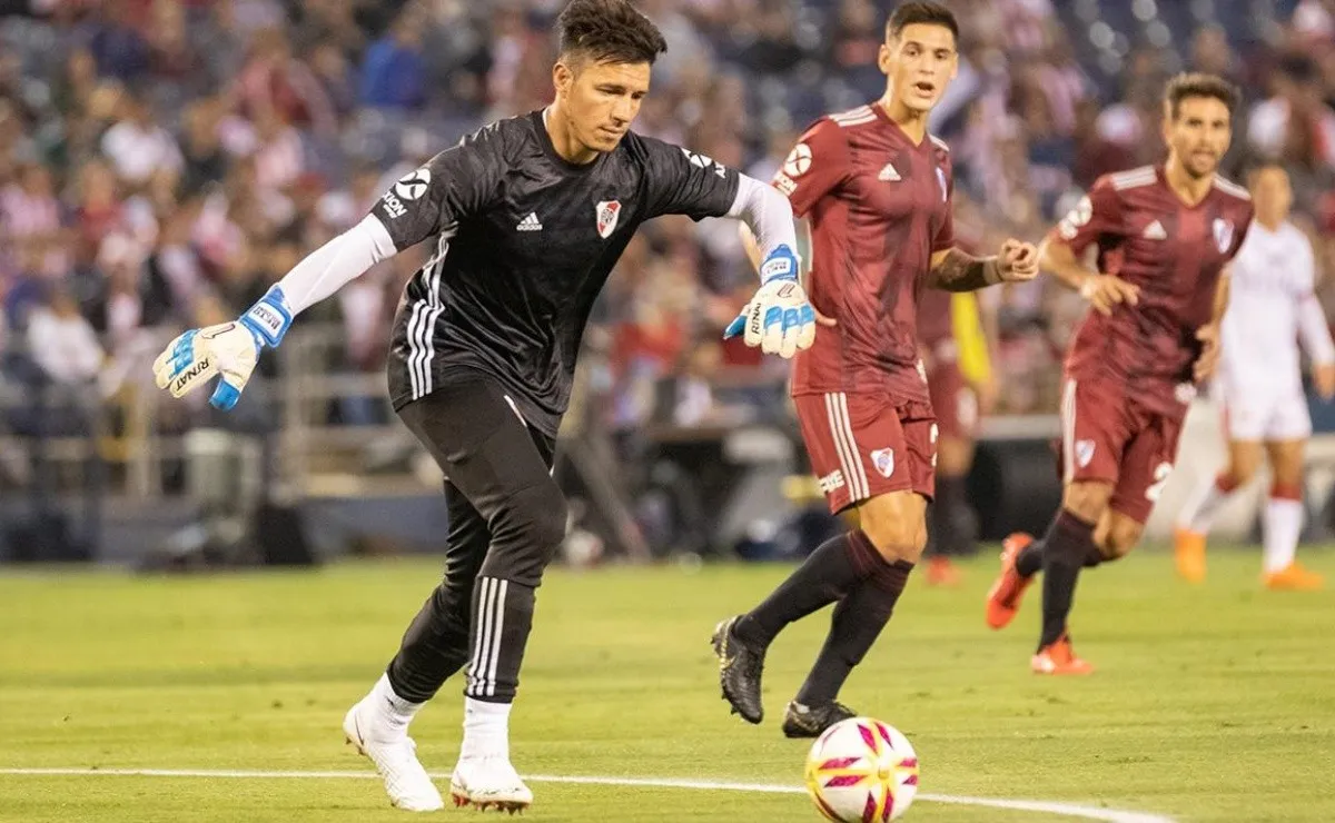 El arquero de River tiene siete goles en su carrera: cuatro con Alianza Lima, uno con Banfield y dos en Unión.
