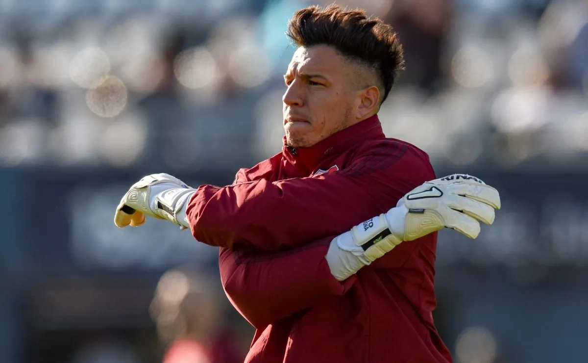Enrique Bologna atajó 10 partidos oficiales con el buzo de River