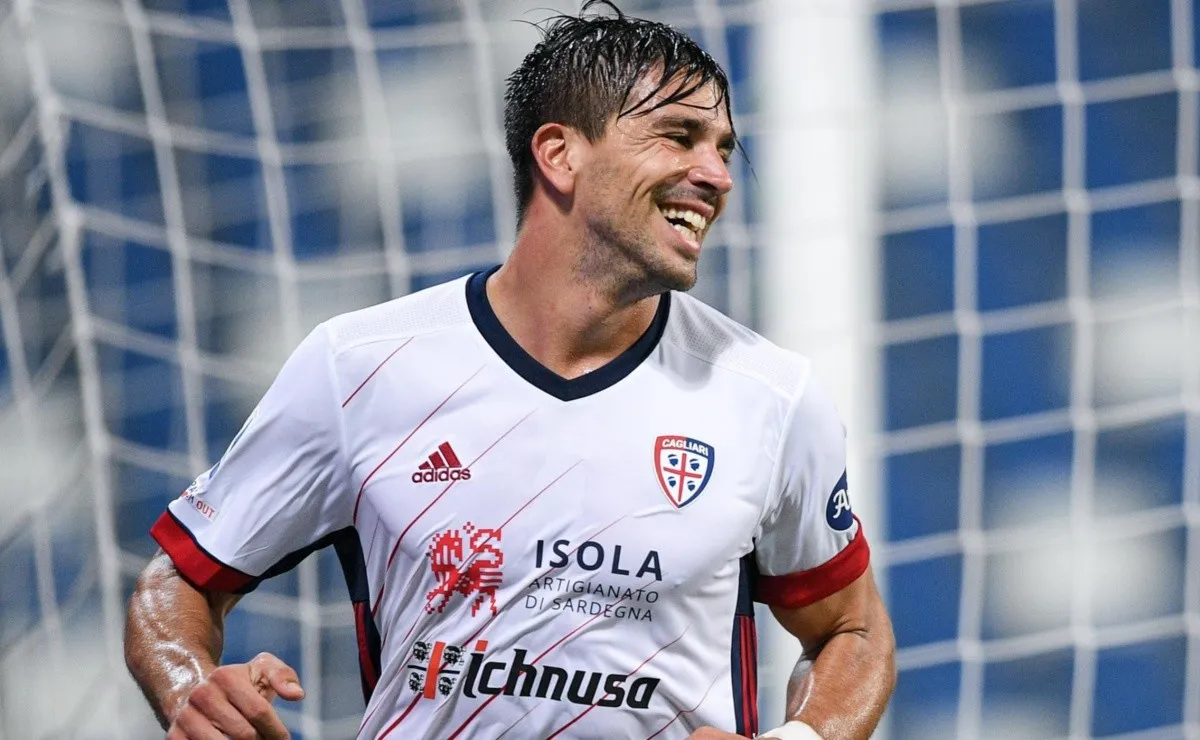 Giovanni Simeone disputó 35 partidos oficiales en River y marcó 4 goles