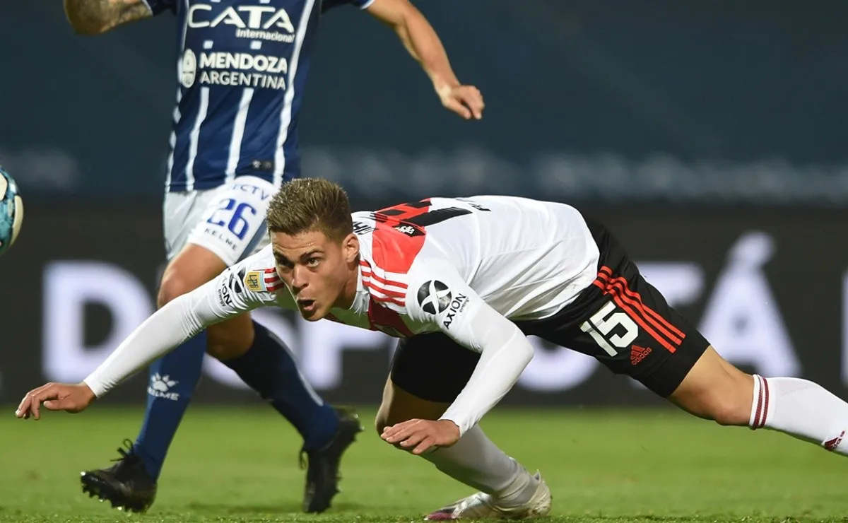 Federico Girotti apareció bien de 9 y de palomita le dio el gol del triunfo a River contra Godoy Cruz.