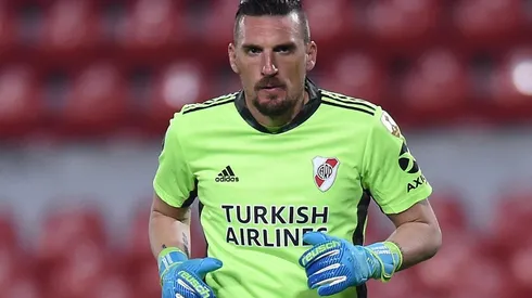 Franco Armani fue una de las figuras ante Rosario Central y destacó una mejora en la parte defensiva.