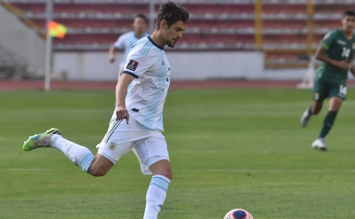 Lucas Martínez Quarta fue titular ante Ecuador y Bolivia en las dos primeras fechas de las Eliminatorias y tuvo un muy buen rendimiento.