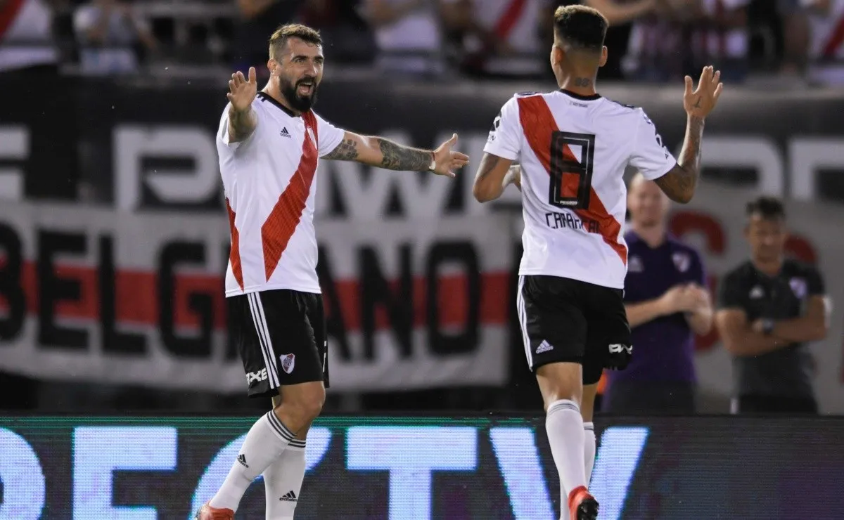 Pratto y Carrascal, dos de las opciones de Gallardo para suplir la baja de Borré.