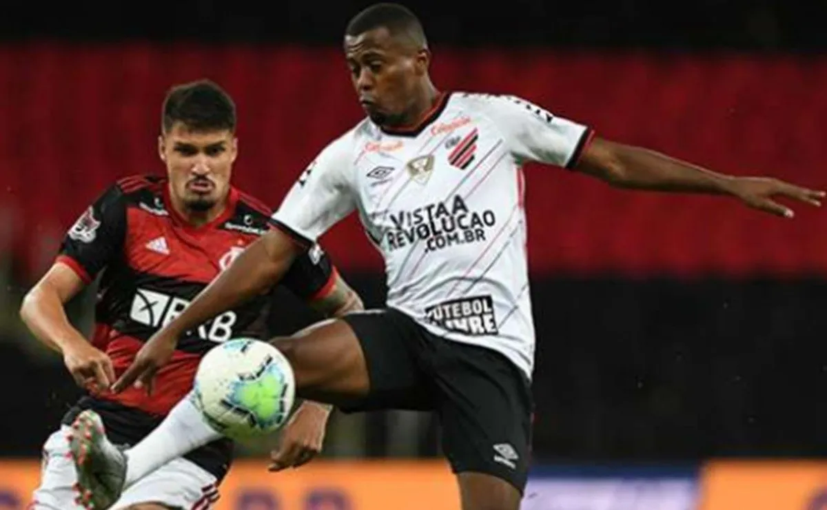 Athletico Paranaense acumuló su quinta derrota consecutiva