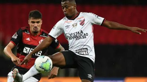 Athletico Paranaense acumuló su quinta derrota consecutiva