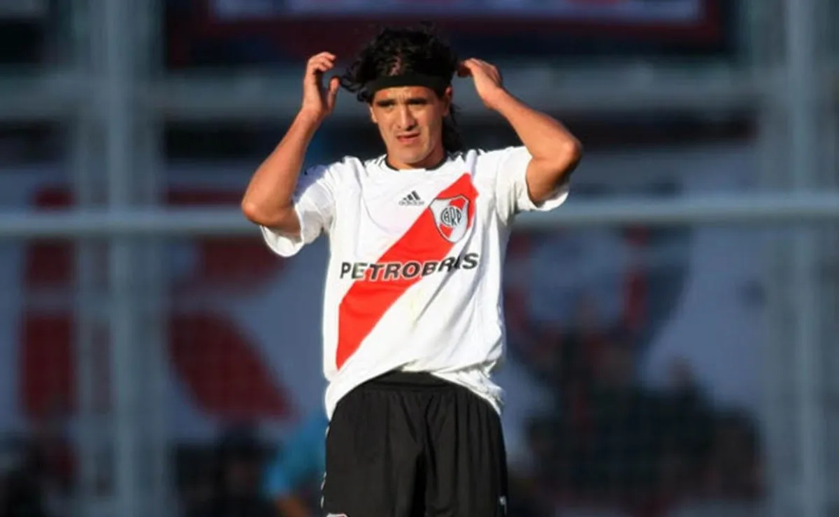 Ortega jugó 359 con la camiseta de River y convirtió 80 tantos, muchos de ellos fueron golazos como el que le hizo a San Lorenzo hace 14 años.