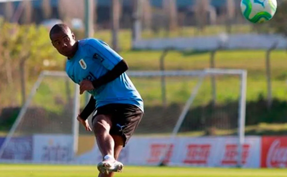 Nicolás De La Cruz fue convocado para la Selección de Urugauay.
