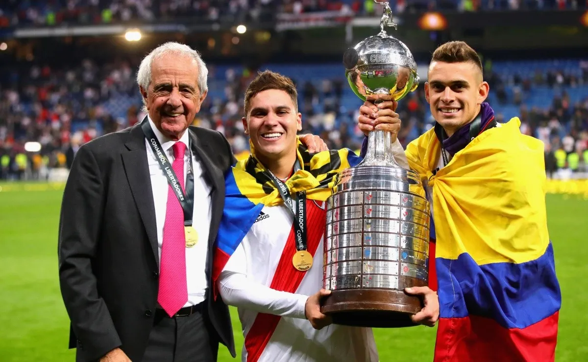 D'Onofrio, Quintero y Santos Borré durante los festejos de la Copa Libertadores en el Bernabéu.