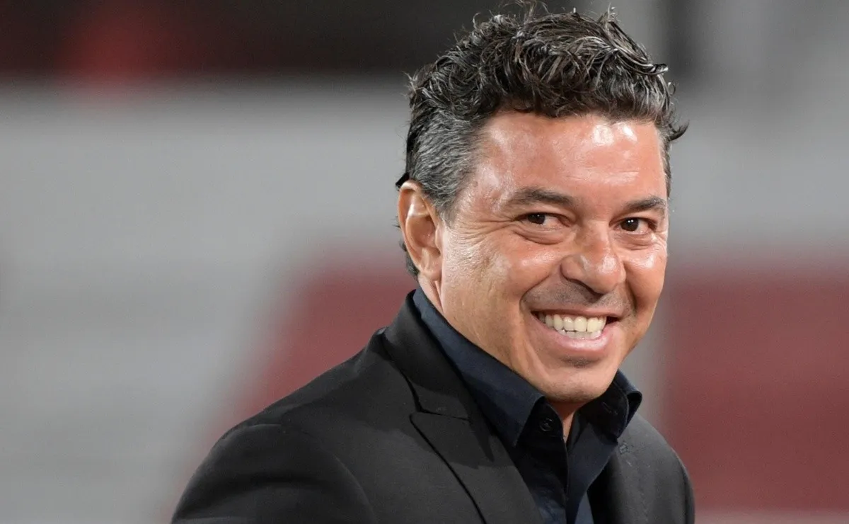 Los hinchas de River se destaparon en las redes sociales luego del relato de Mariano Closs