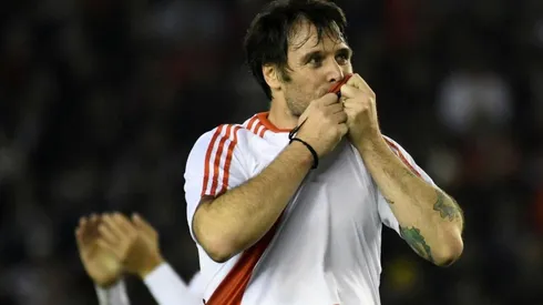 Fernando Cavenaghi no formó parte de la bandera de los ídolos de River