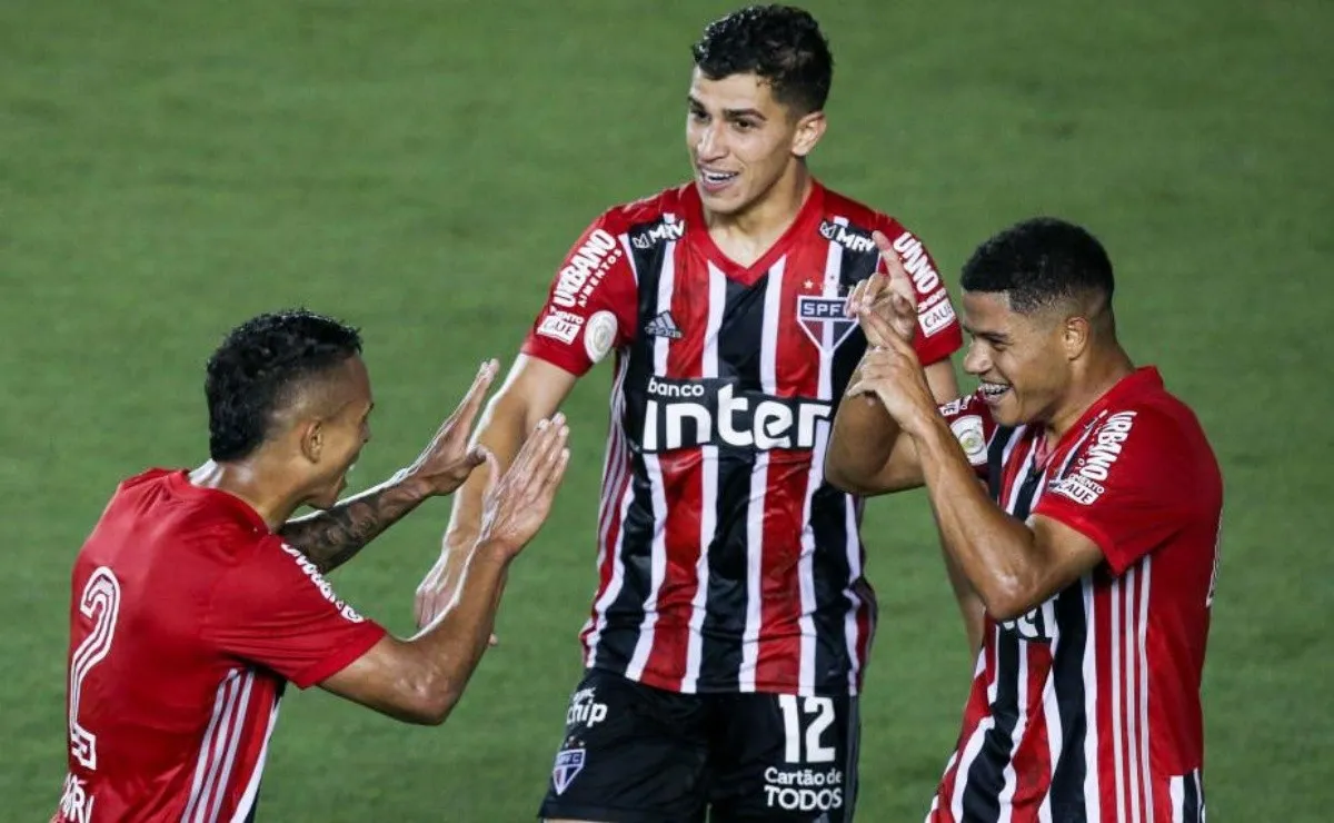 San Pablo igualó con Santos en el Brasileirao y espera a River