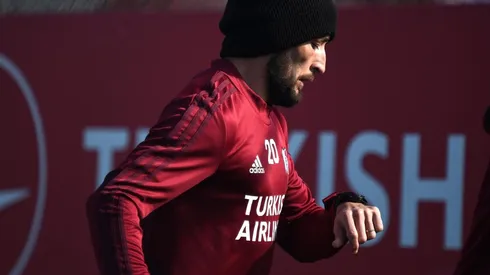 El defensor se encuentra en buen estado de salud, asintomático.