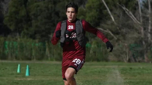 Mientras las partes negocian, el zaguero sigue enfocado en el partido frente a San Pablo.