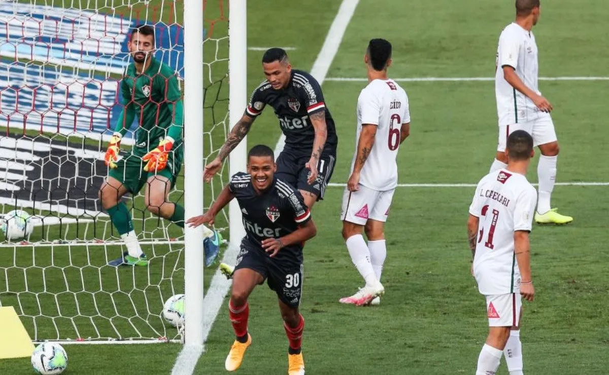San Pablo venció 3-1 a Fluminense en el Brasileirao