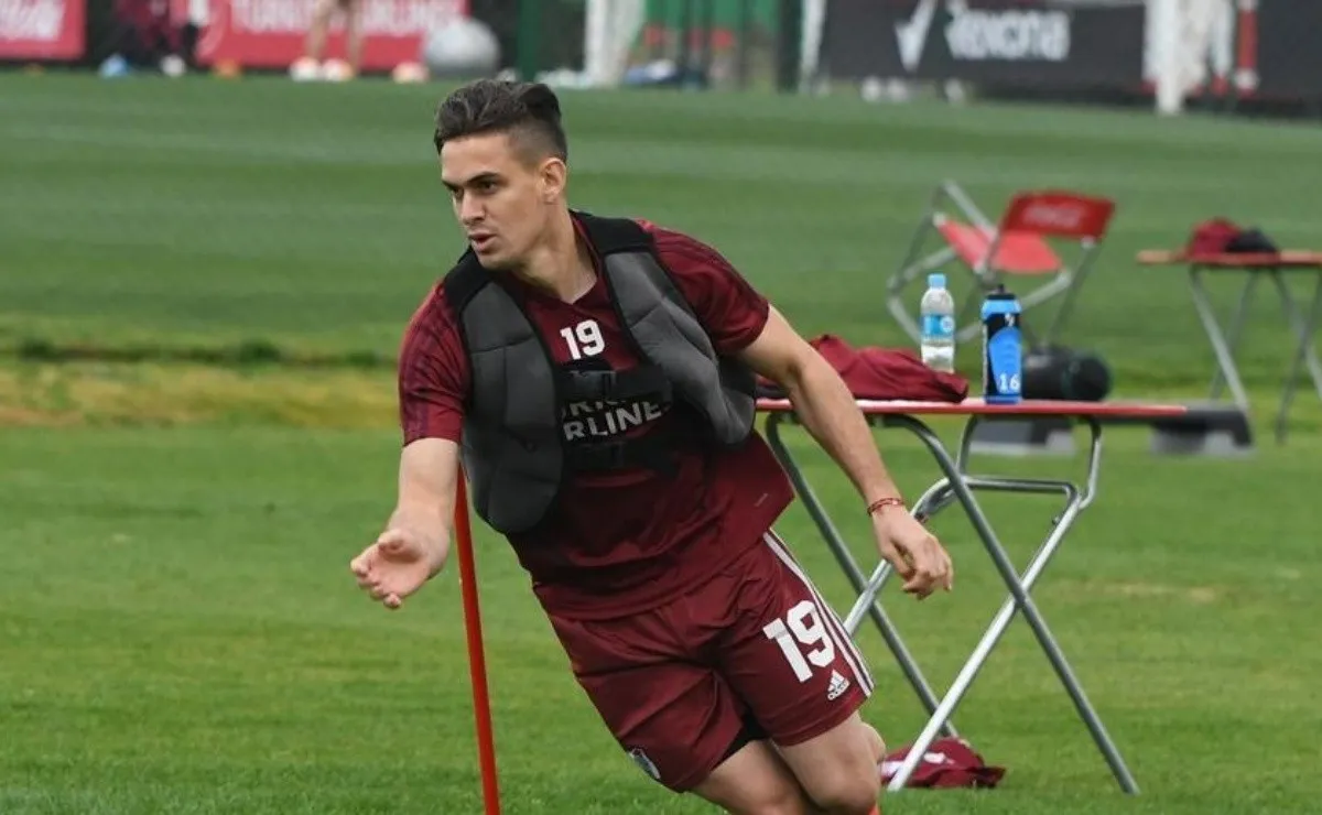 El delantero se concentra en el partido frente a San Pablo del 17 de este mes.