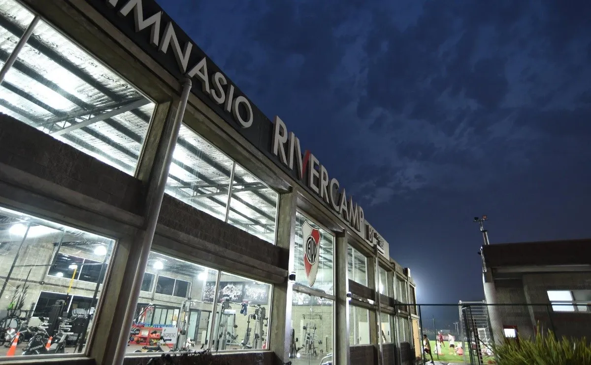 El Más Grande regresa a su predio para seguir la pretemporada.