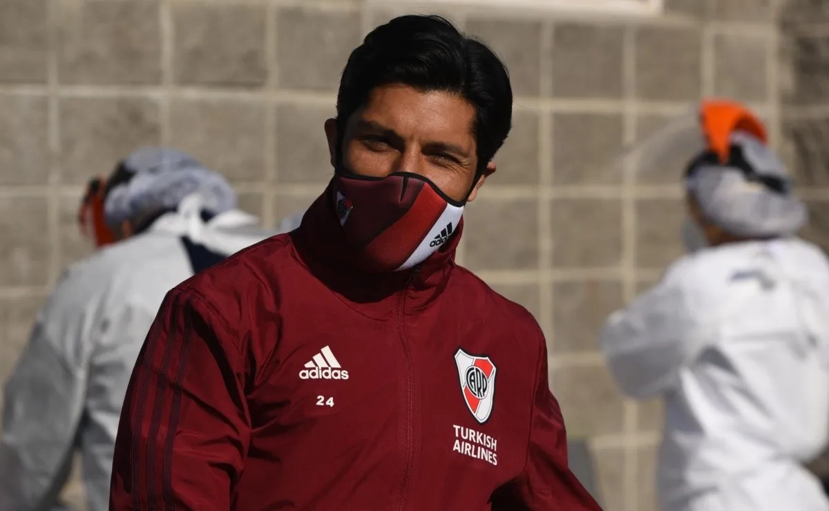 Enzo feliz por los resultados de los hisopados durante la semana.