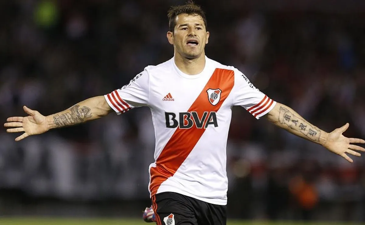 El delantero anotó 41 goles con la camiseta de River.