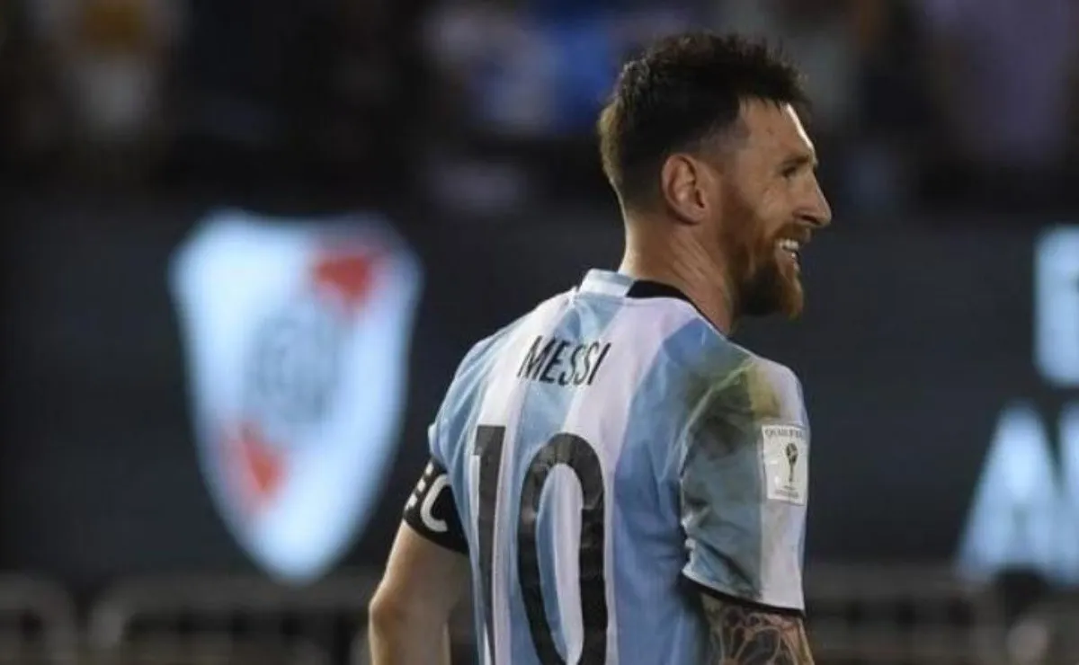 Lionel Messi en el Monumental: hace tres años, en el partido contra Chile por las Eliminatorias.
