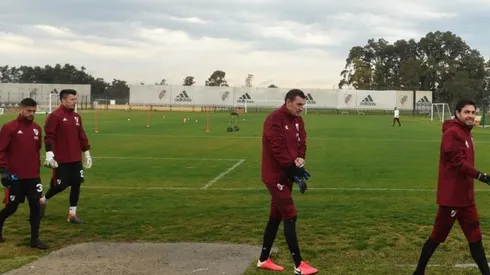 El entrenador de arqueros dio positivo de Covid-19