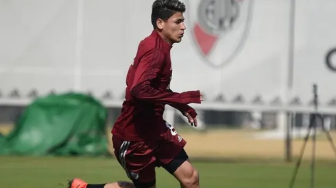 El colombiano se entrena en River Camp.