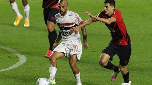 El crack mutó su posición y hoy es volante defensivo del equipo.