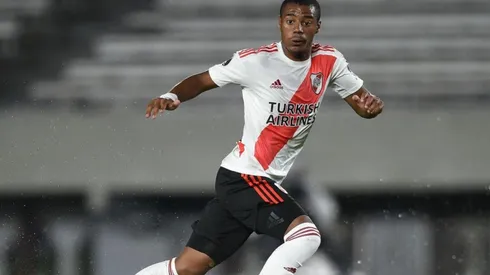 El Millonario tiene el 30% del futbolista uruguayo.