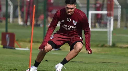El colombiano tuvo que cumplir las dos semanas de cuarentena antes de sumarse al grupo en Ezeiza.