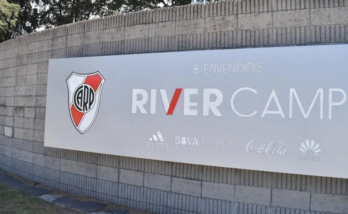 El club maneja la posibilidad de jugar en el River Camp los partidos del torneo local