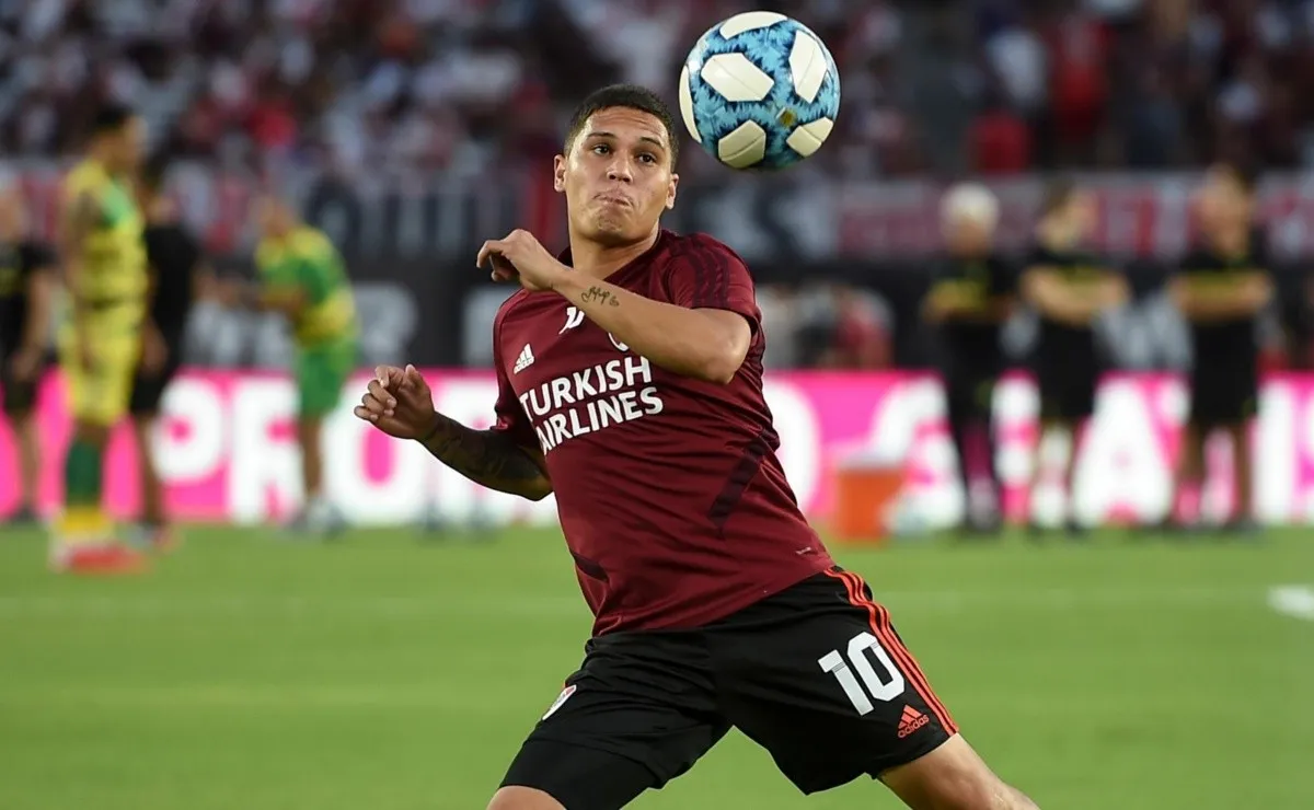 La cláusula de rescisión del colombiano es de 30 millones de dólares.