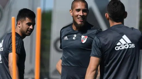 Pity y Jony sonriendo y compartiendo uno de los tantos entrenamientos juntos en River