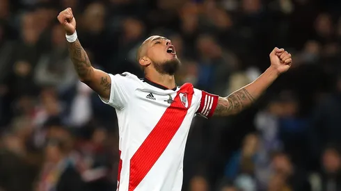 Maidana con el brazalete de capitán en el partido más importante de la historia del club.