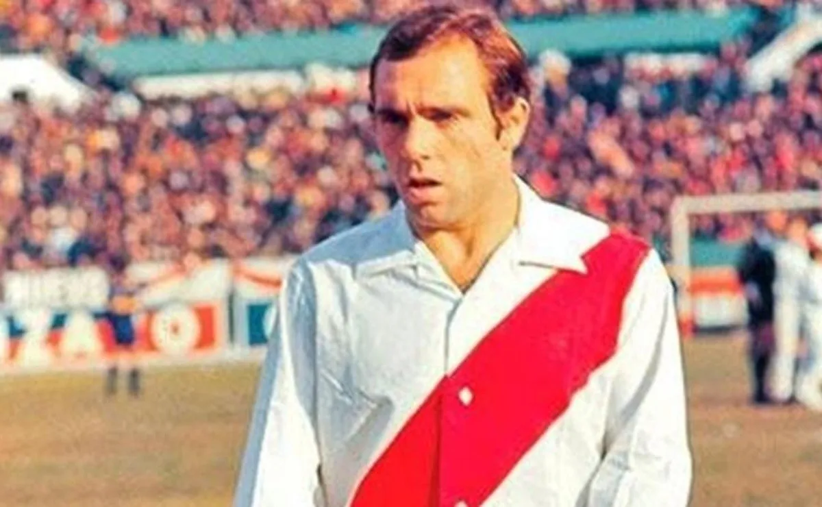 Onega disputó 213 partidos oficiales en River y marcó 118 goles
